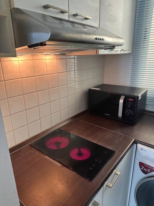 Delightful Condo In Central Location At Sukhumvit 49 بانكوك المظهر الخارجي الصورة