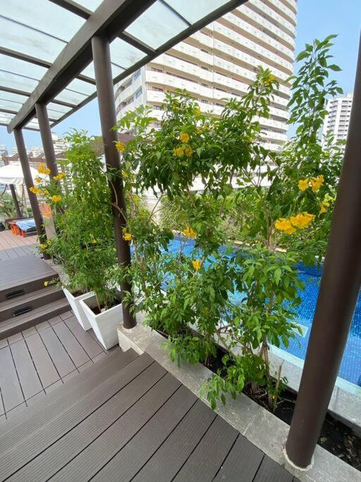 Delightful Condo In Central Location At Sukhumvit 49 بانكوك المظهر الخارجي الصورة