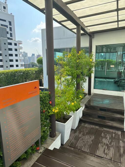 Delightful Condo In Central Location At Sukhumvit 49 بانكوك المظهر الخارجي الصورة