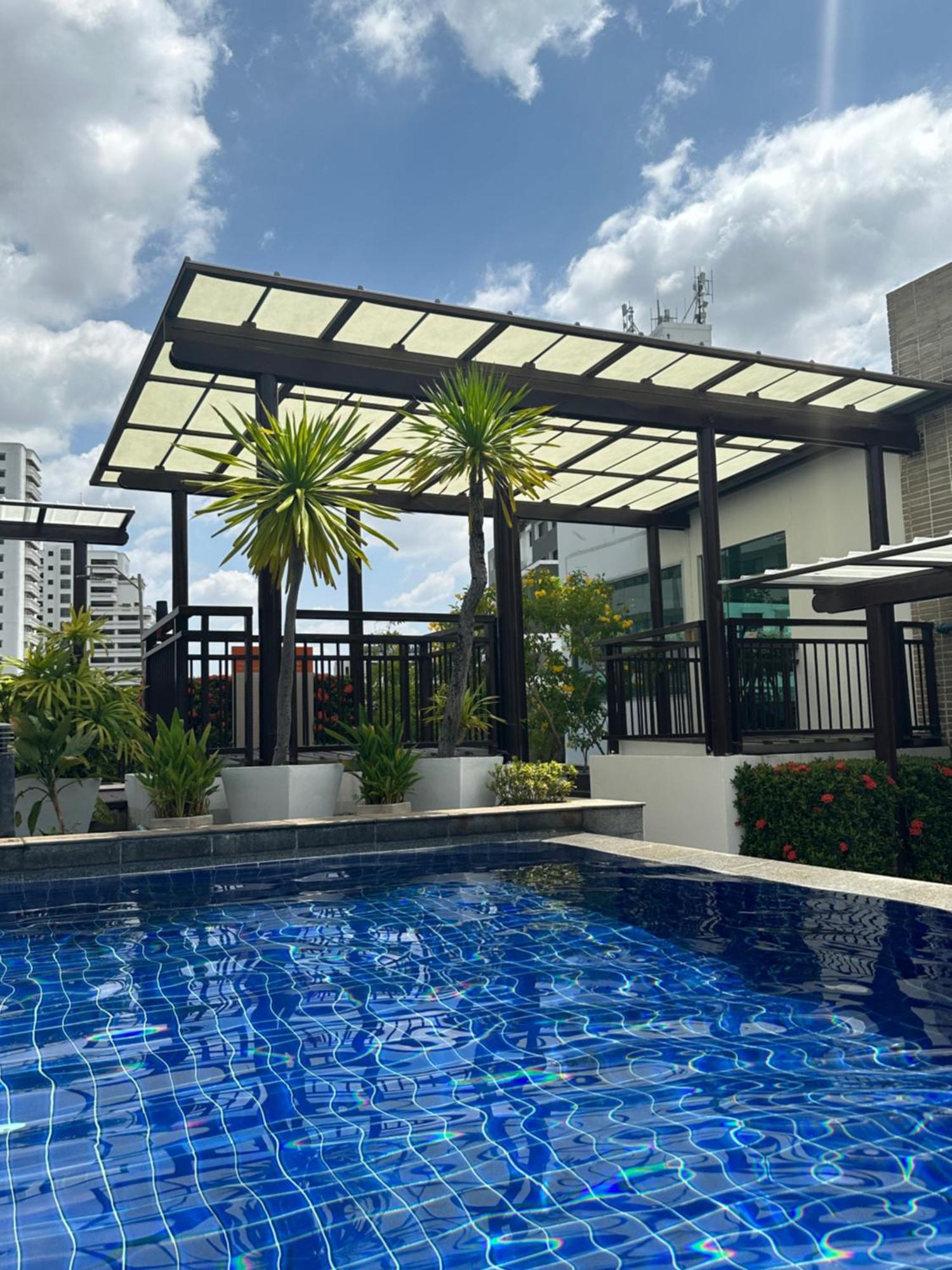 Delightful Condo In Central Location At Sukhumvit 49 بانكوك المظهر الخارجي الصورة
